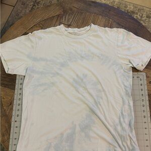 GAP Men's Subtle Blue Tie-Dye Tee